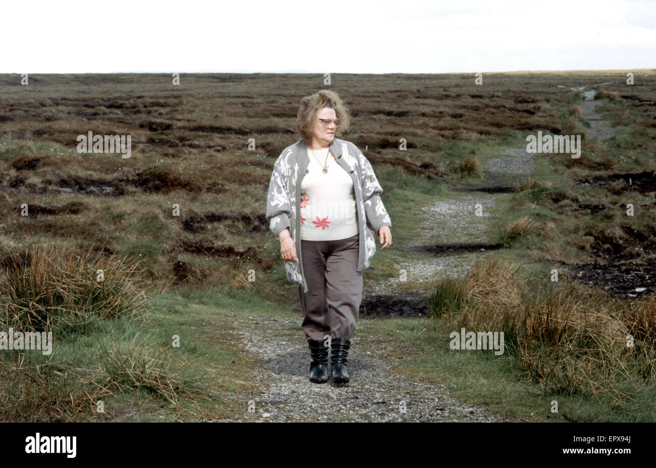 Mrs Winifred Johnson, mother of missing boy Keith Bennett, pictured on Saddleworth Moor, 8th June 1994.  The Moors murders were carried out by Ian Brady and Myra Hindley between July 1963 and October 1965, in and around what is now Greater Manchester, Eng Stock Photo