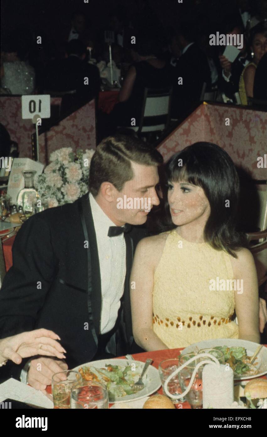 MARLO THOMAS with Ted Bessell.Supplied by Photos, inc. © Supplied By