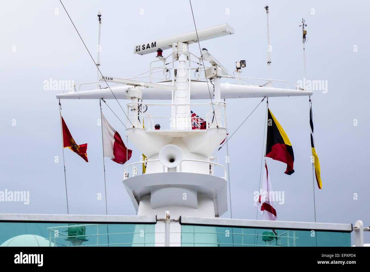 Cruise ship mast flags hires stock photography and images Alamy