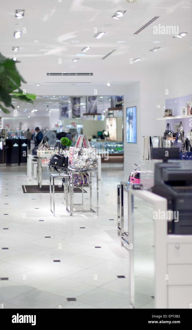 Interiors of shopping mall hi-res stock photography and images - Alamy