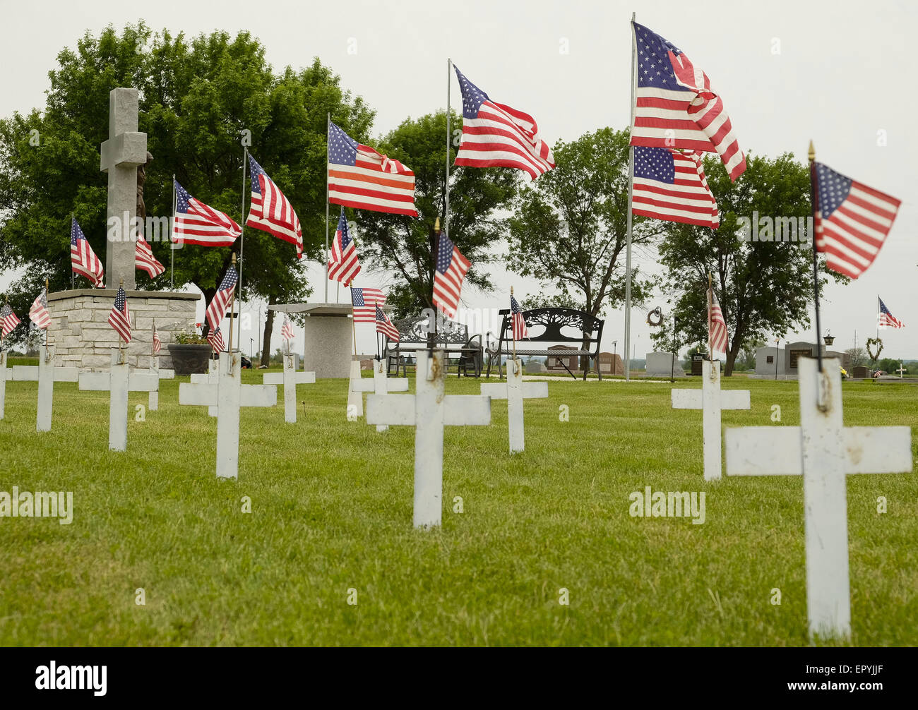 Salix, IOWA, USA. 22nd May, 2015. Flags fly around the St. Joseph's