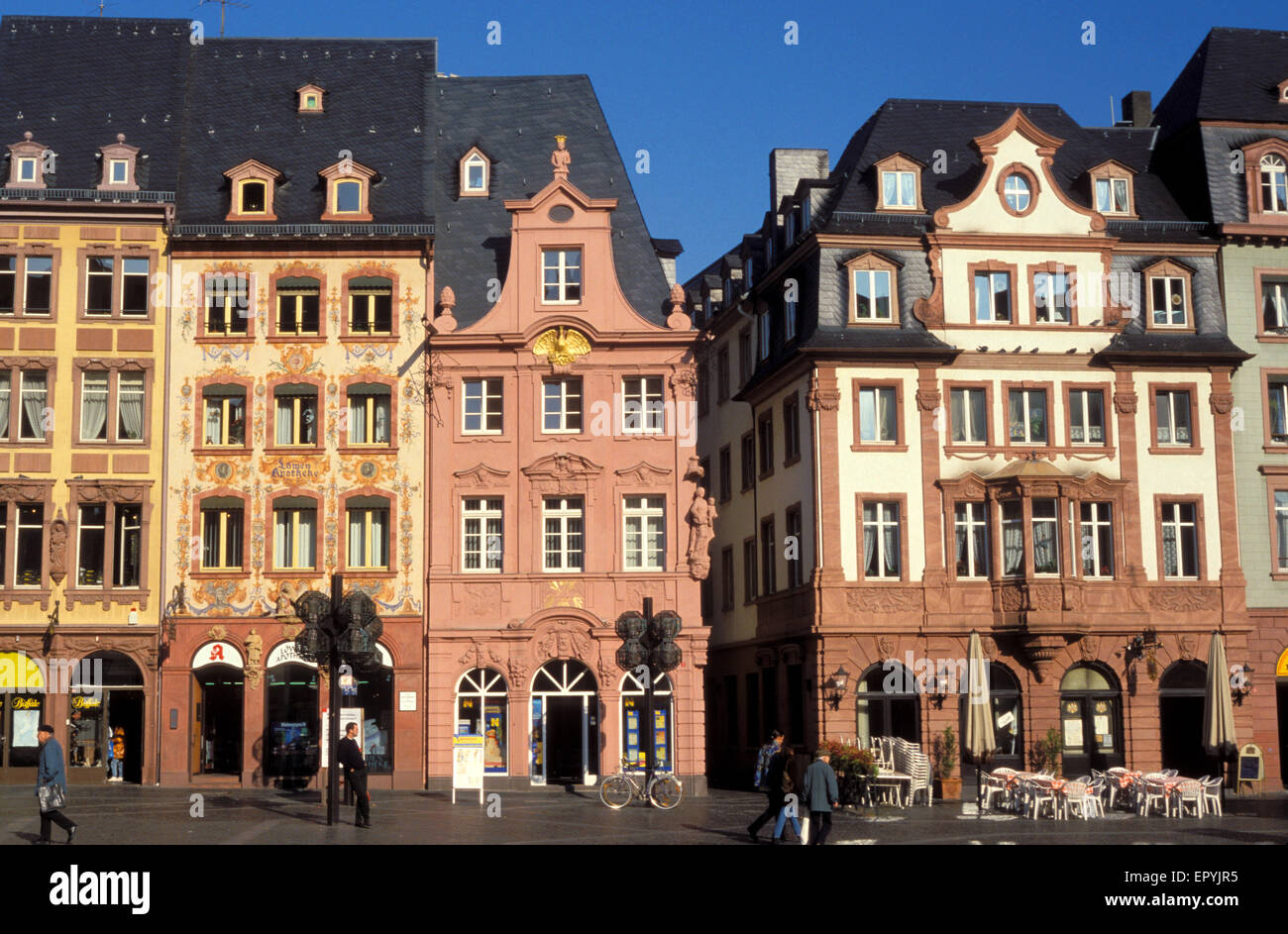 DEU, Germany, Mainz, houses at the market place. DEU, Deutschland