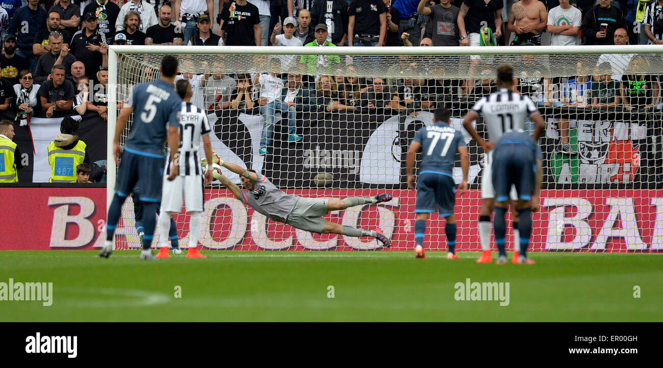 Turin, Italy. 23rd May, 2015. Serie A Football. Juventus versus Napoli. Gigi Buffon saves the penalty kick from Walter Gargano Credit:  Action Plus Sports/Alamy Live News Stock Photo