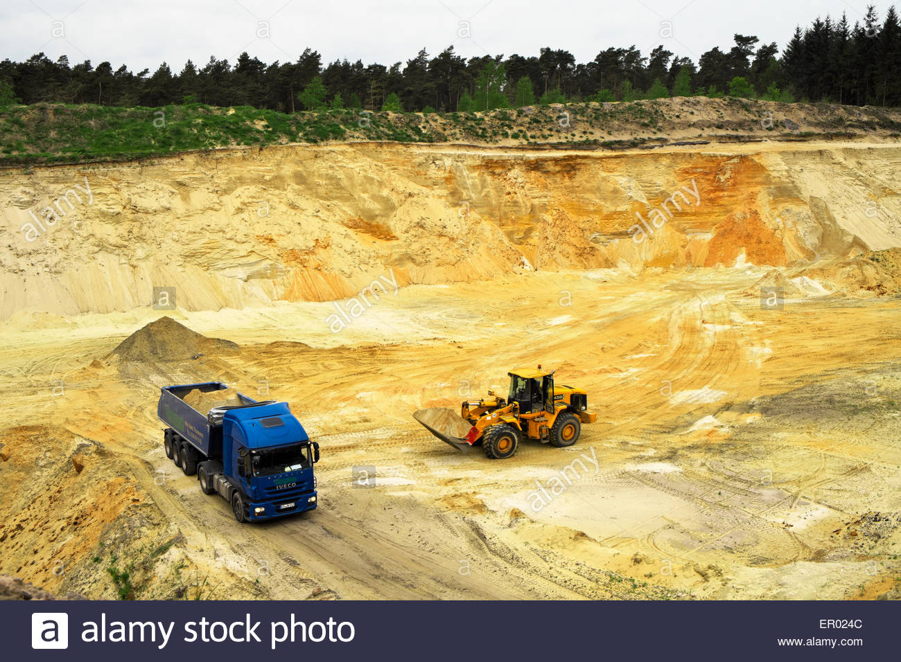 Sand And Gravel Stock Photos &amp; Sand And Gravel Stock Images Alamy