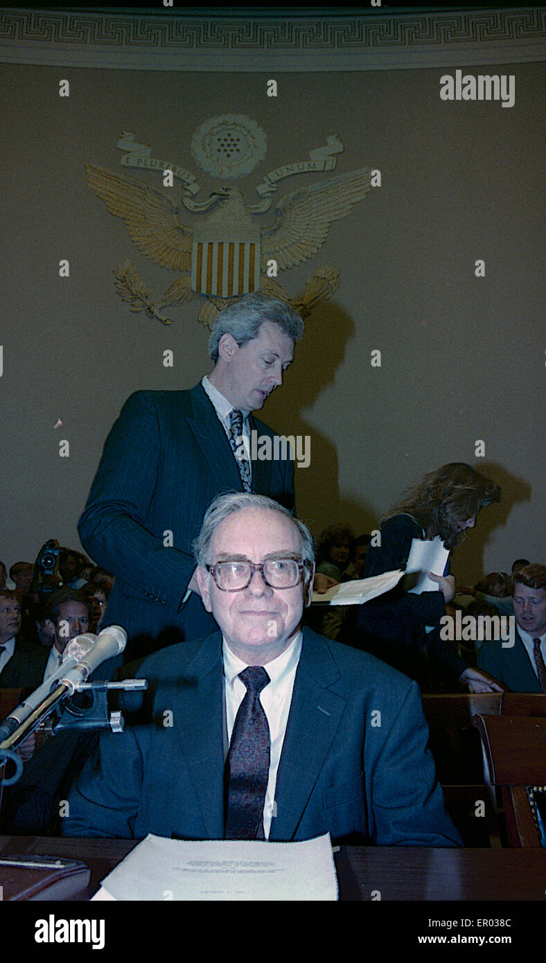 Warren Buffet, testifies in front of House Subcommittee on Finance ...