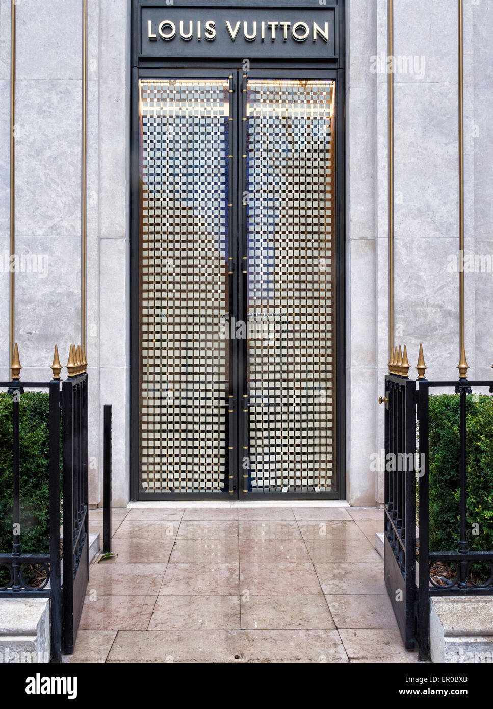 grand palais louis vuitton monogram