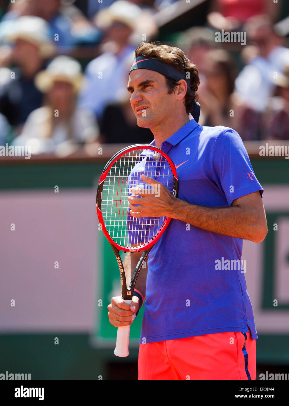 France, Paris. 24th May, 2015. Tennis, Roland Garros, Roger Federer (SUI)  Credit: Henk Koster/Alamy Live News Stock Photo - Alamy