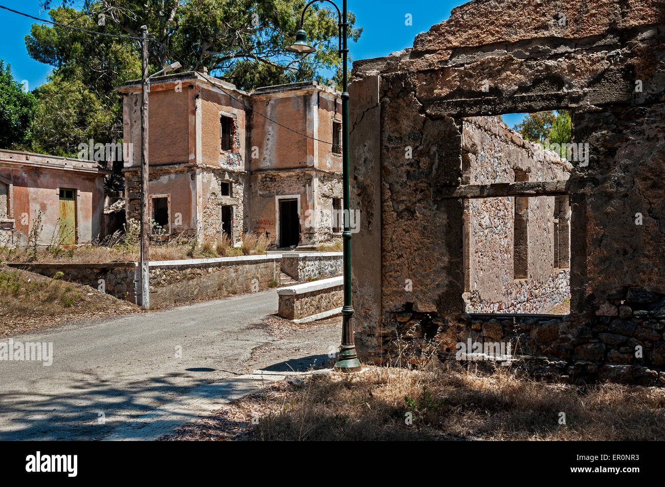Ww2 army barracks hi-res stock photography and images - Alamy