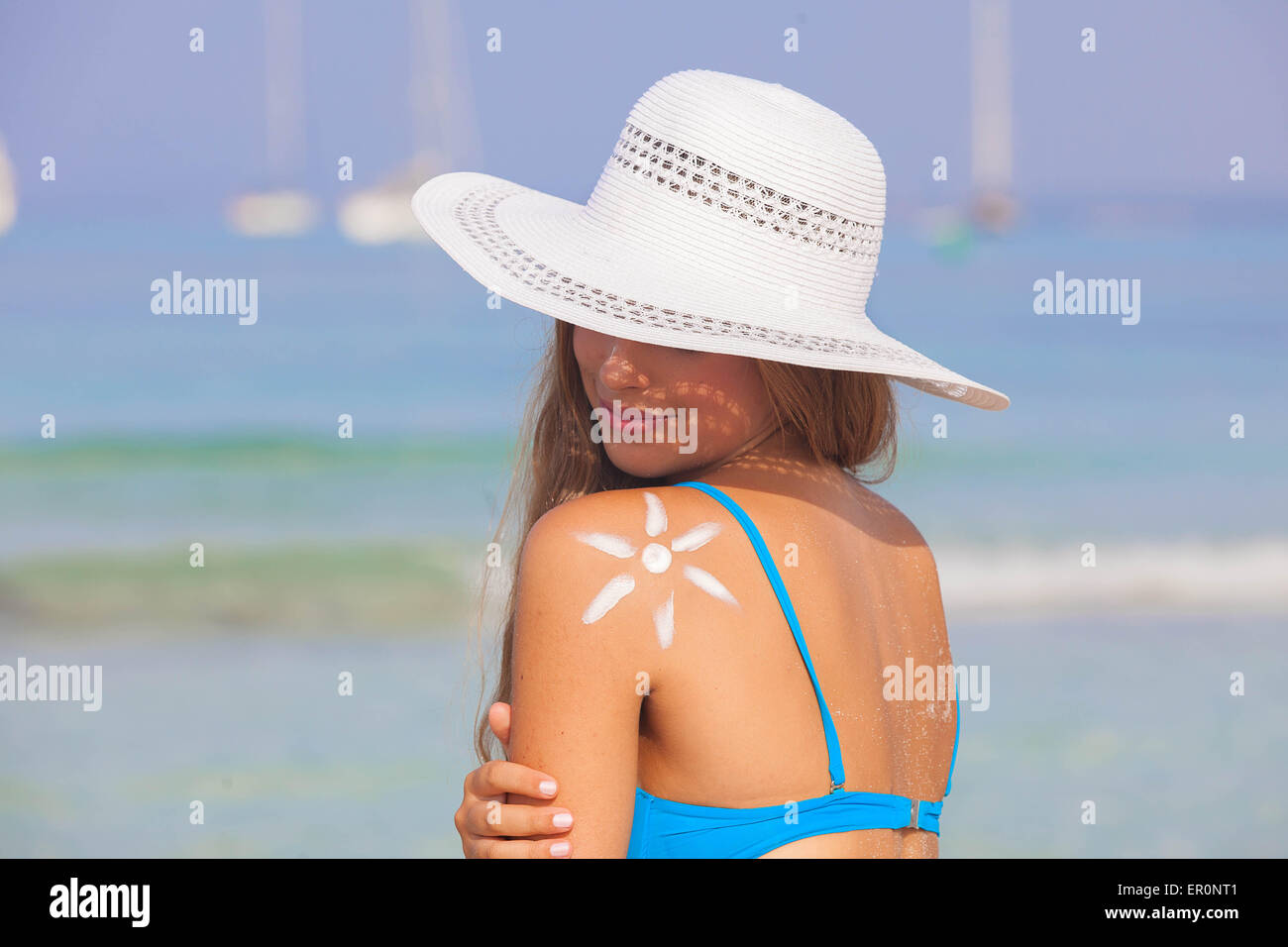 summer woman sun tan skin care concept Stock Photo