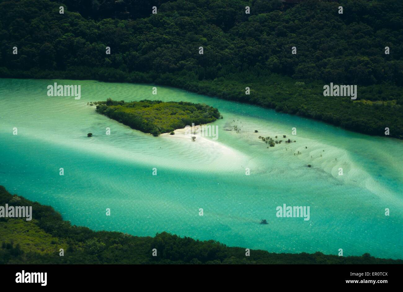 Australia, Queensland, Whitsunday island, sand water canal going down to Hill Inlet and Whitehaven Beach (aerial - Stock Image