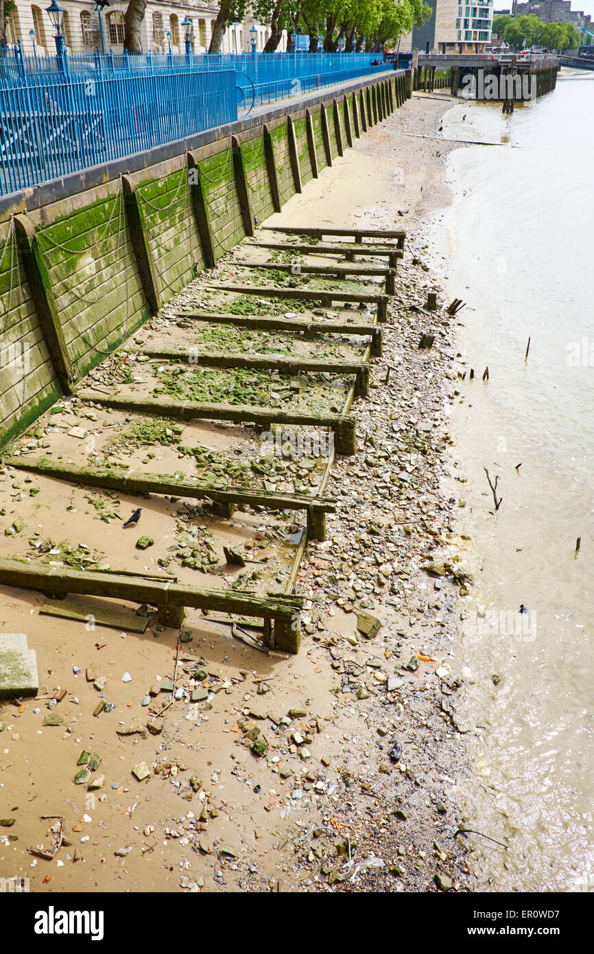 Low Tide On The River Thames Old Billingsgate Walk City Of London UK Stock Photo Alamy