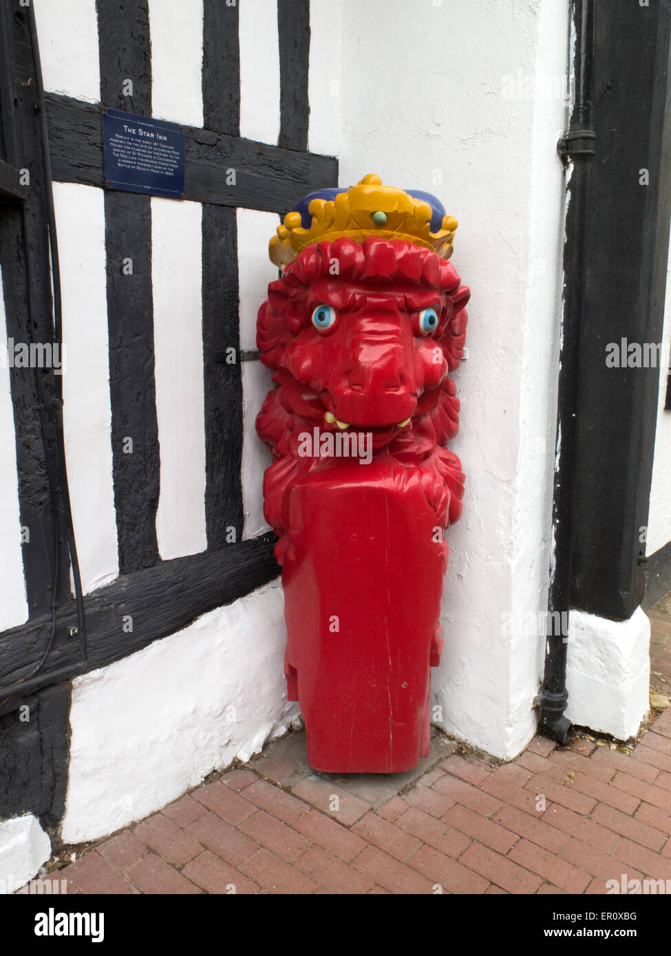 Red Lion Figurehead at The Star Inn Alfriston East Sussex UK Stock Photo