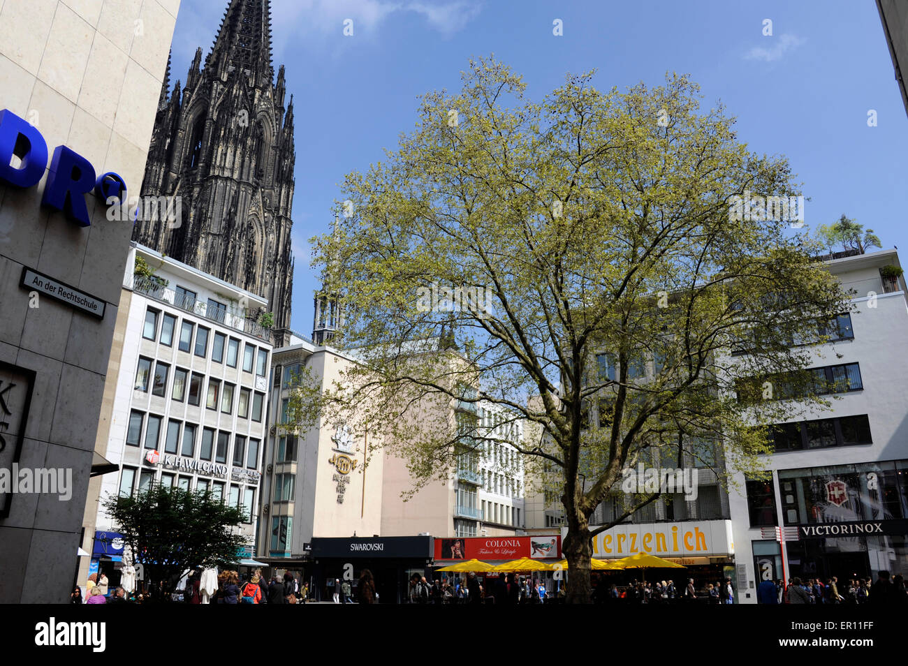 Cologne,Koln,Wallrafplatz,Kolner Dom,pedestrian zone,North Rhine-Westphalia,Germany Stock Photo