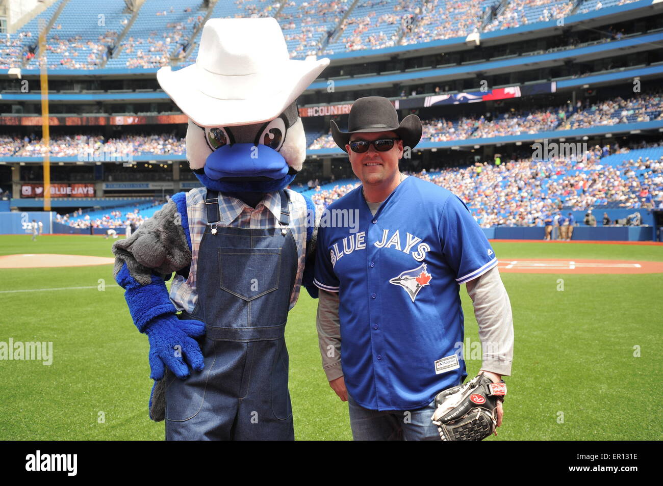 blue jays 2015 canada day jersey