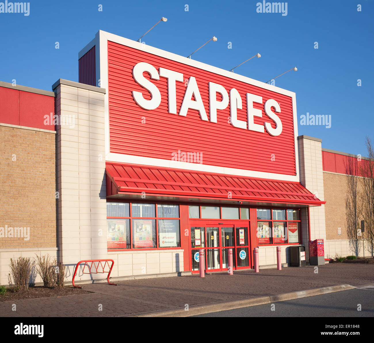 Inside Staples Canada's Impressive New Downtown Toronto Store Location  [Photos]