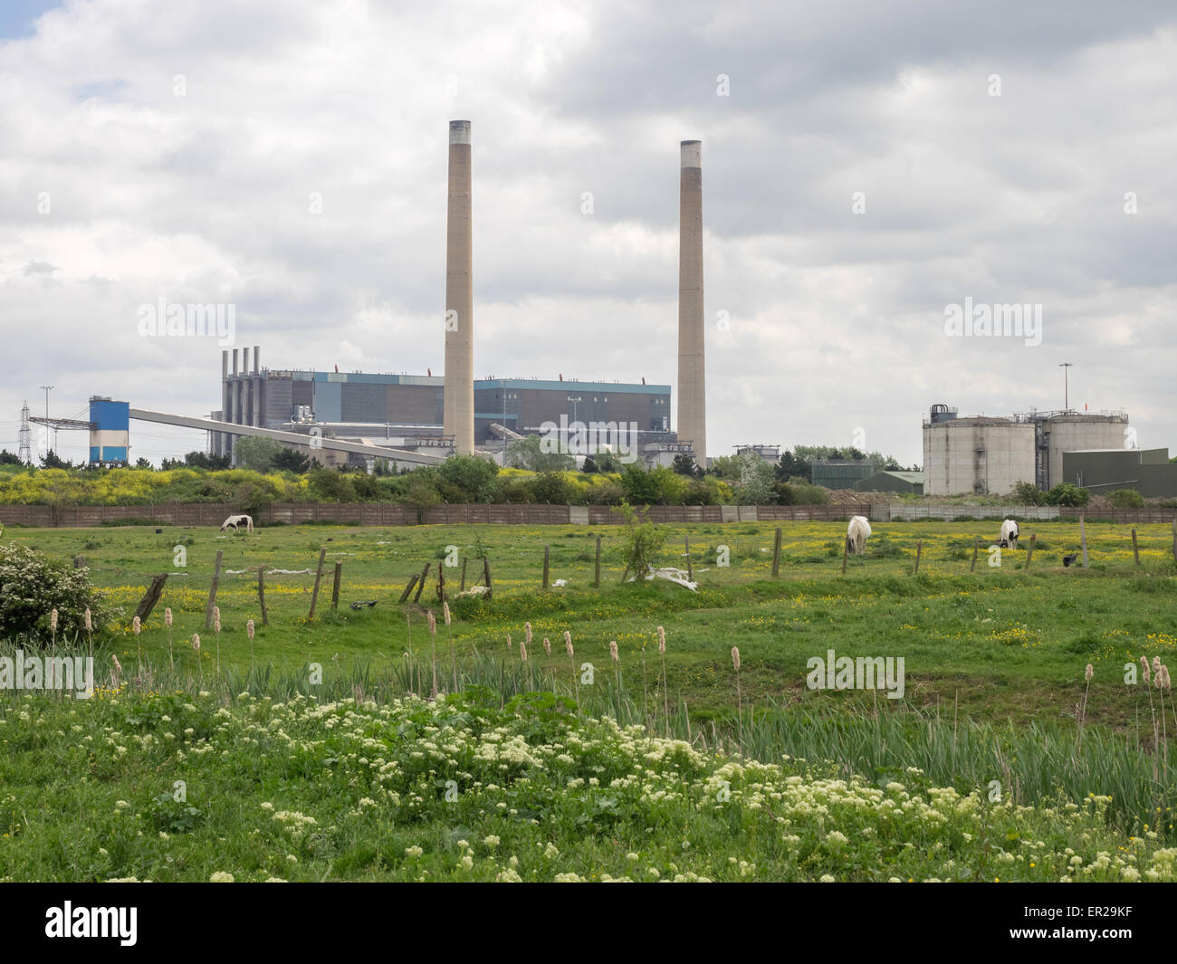 Thurrock power station hires stock photography and images Alamy