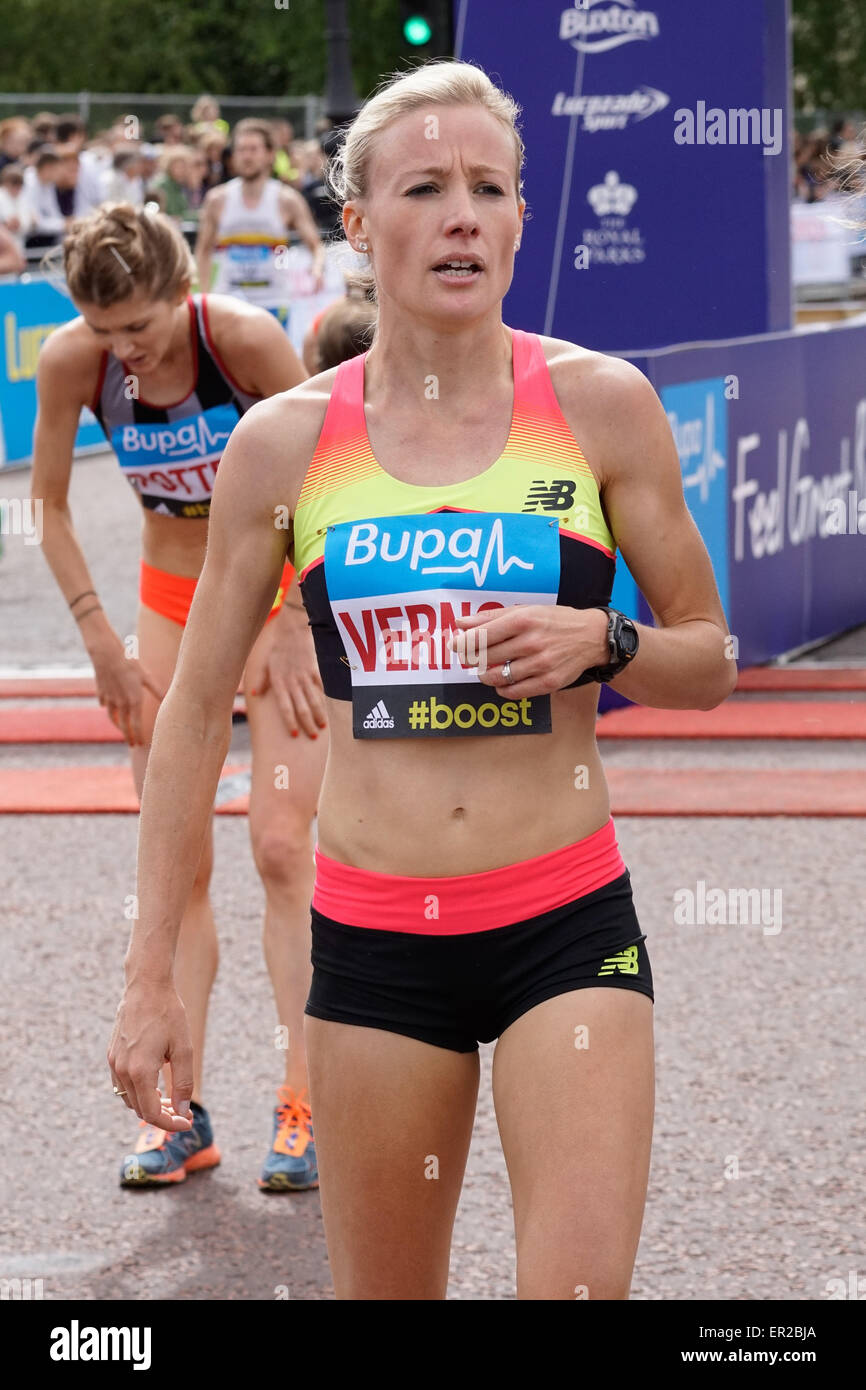 London, UK. 25th May, 2015. No 7 Elle Vernon at 34:14 of the 2015 Bupa London 10,000 at Westminster in London. Credit:  See Li/Alamy Live News Stock Photo