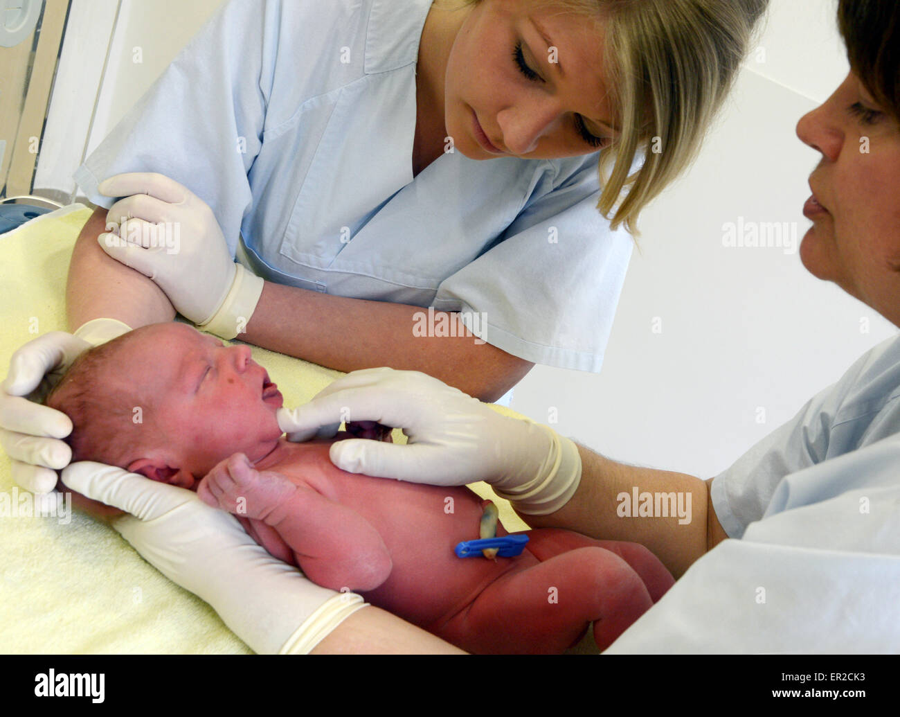 Delivery room nurse hi-res stock photography and images - Alamy