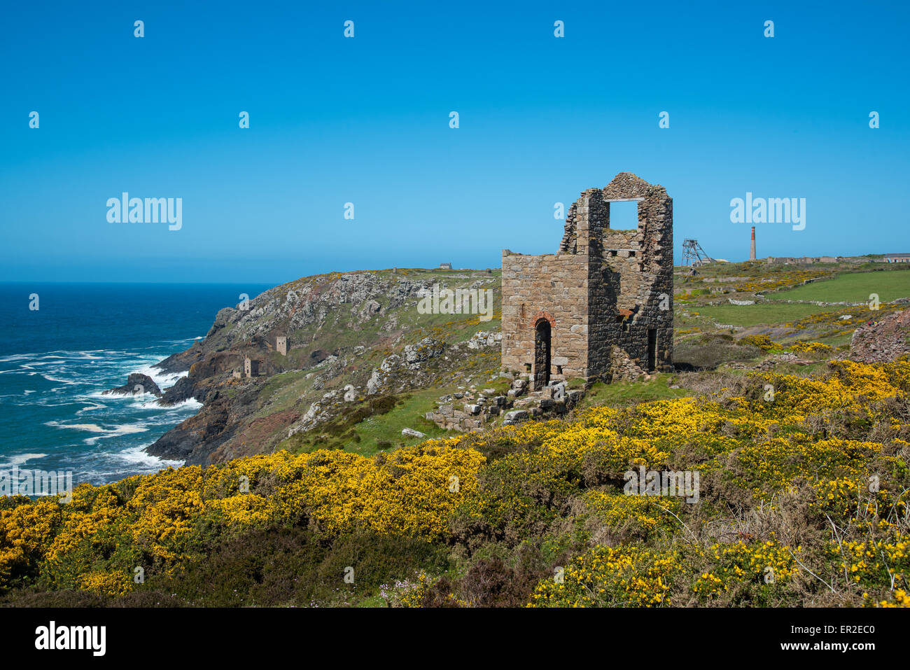 Wheal Edward Engine House, Botallack, Cornwall.  This engine drove 32 heads of Cornish Stamps used to crush the ore Stock Photo