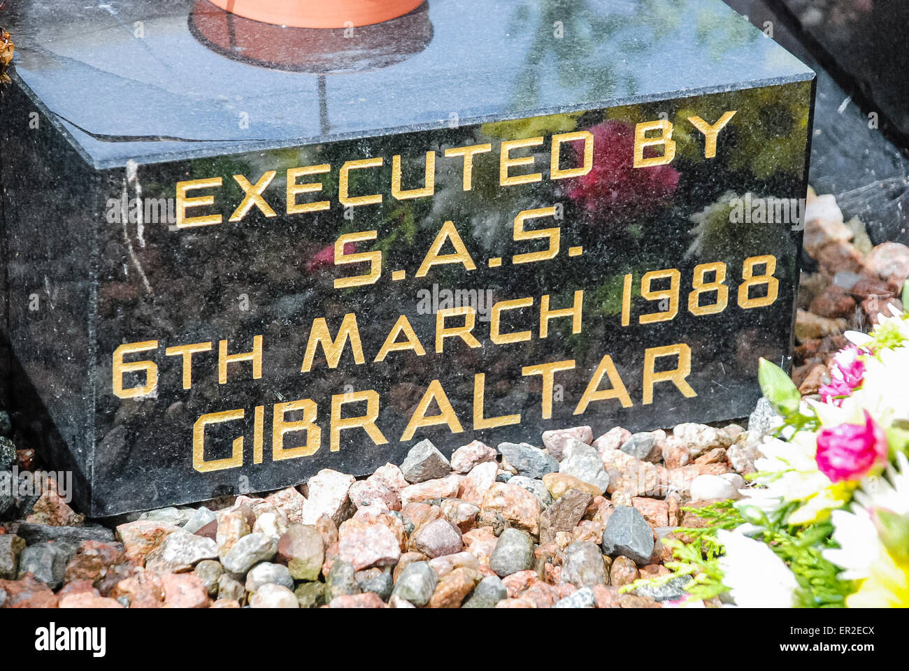 Inscription on the grave of three IRA volunteers, Mairéad Farrell, Sean Savage and Daniel McCann, killed by the SAS, 6th March 1988 Stock Photo