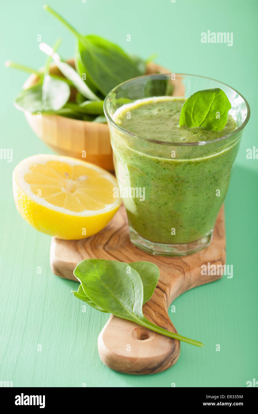 healthy green smoothie with spinach leaves apple lemon Stock Photo Alamy