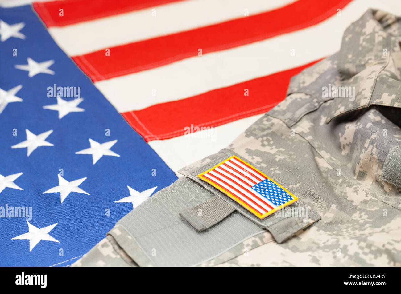 US army uniform with chevron over flag Stock Photo - Alamy