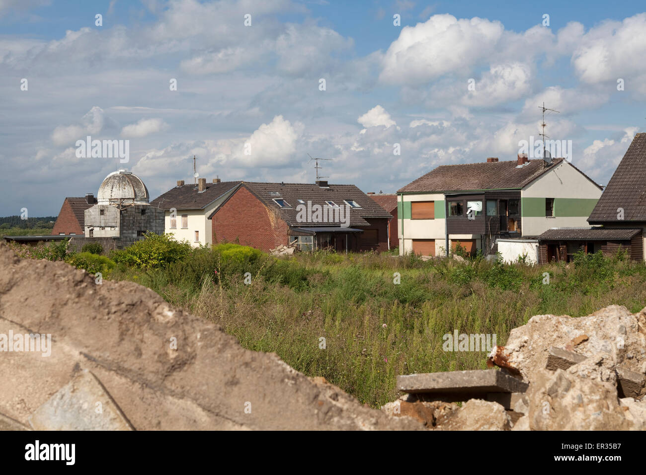 Europe, Germany, North Rhine-Westphalia, the deserted village Inden-Pier in the district Dueren must give way for the brown coal Stock Photo