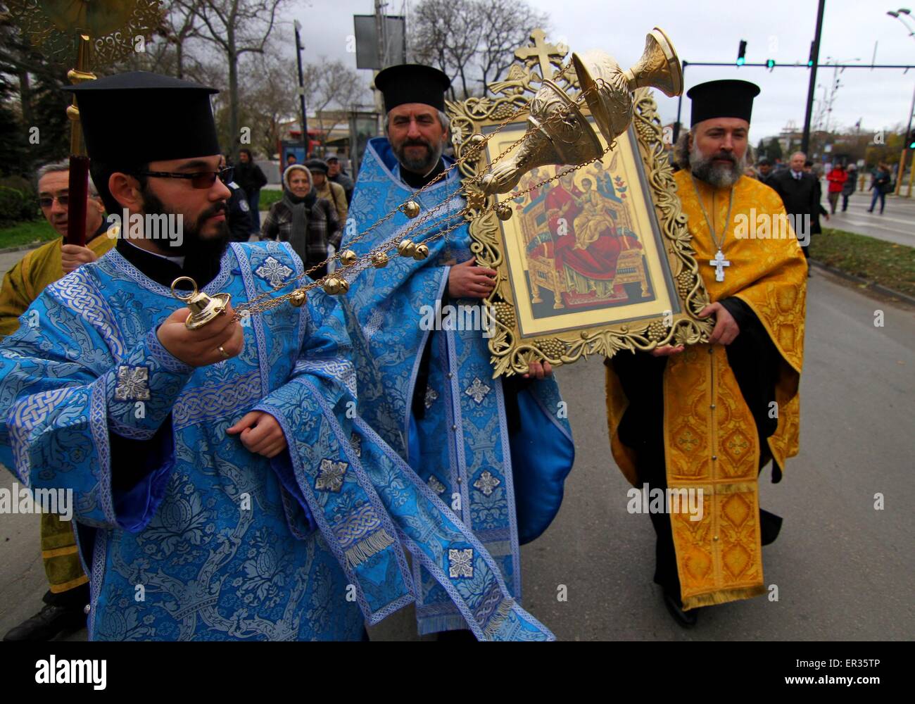 Bulgarian Orthodox priests hold the miraculous icons of the Virgin Mary ...