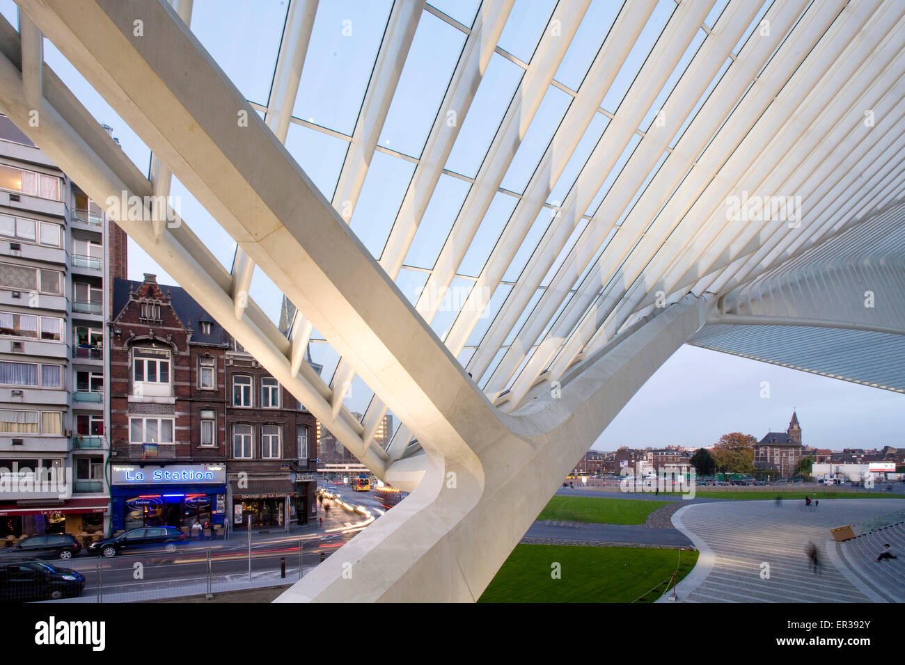 Europe, Belgium, Liege, roof structure of the railway station Liege-Guillemins, architect Santiago Calatrava  Europa, Belgien, L Stock Photo
