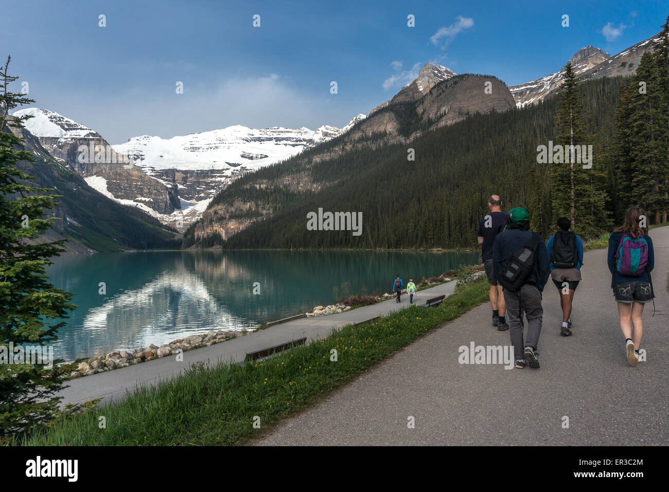 Family hiking, Lake Louise, Banff National Park, Alberta, Canada Stock Photo