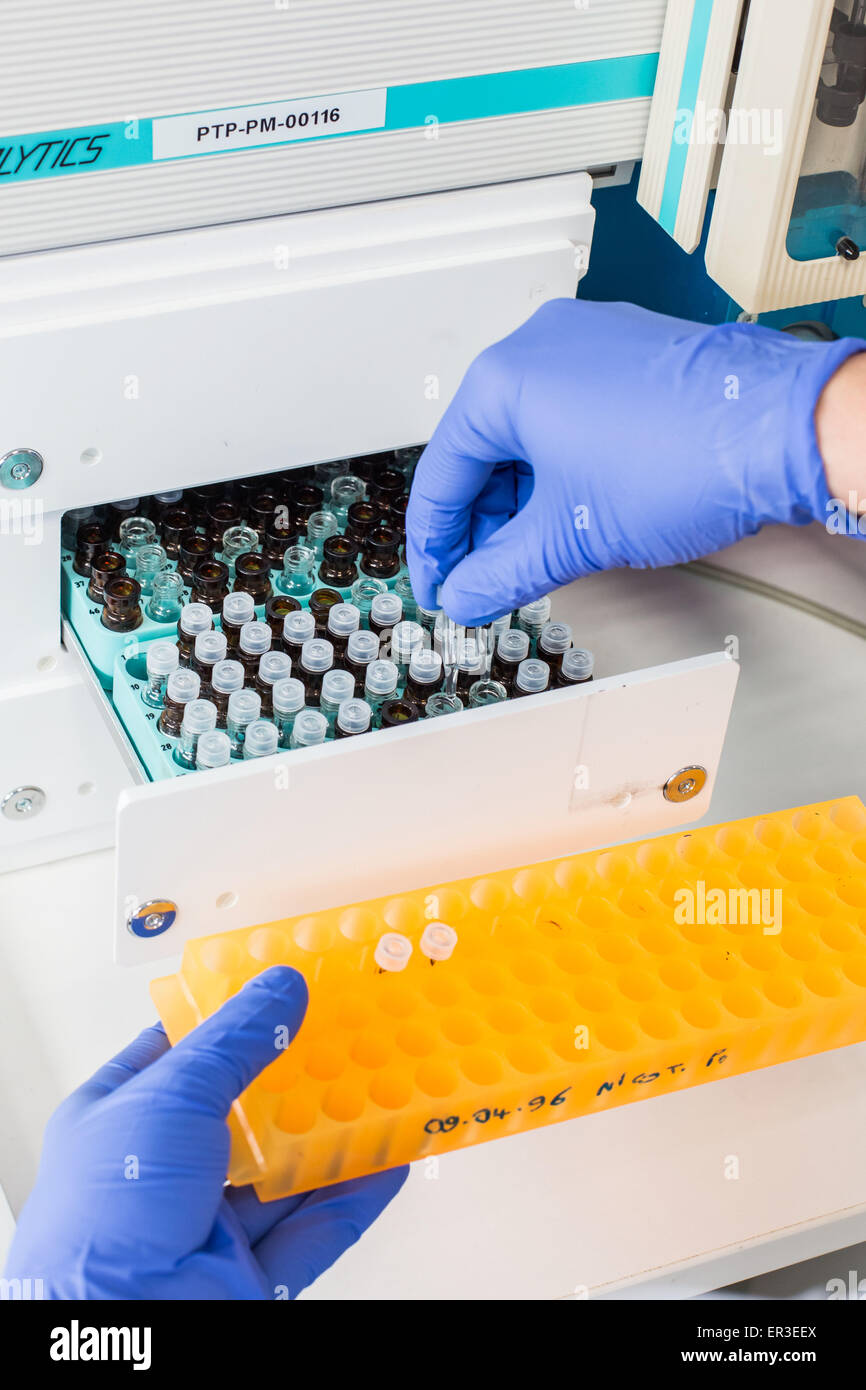 Research on drugs used in transplantation, the immunosuppressant, Laboratory of Pharmacology and toxicology. Stock Photo