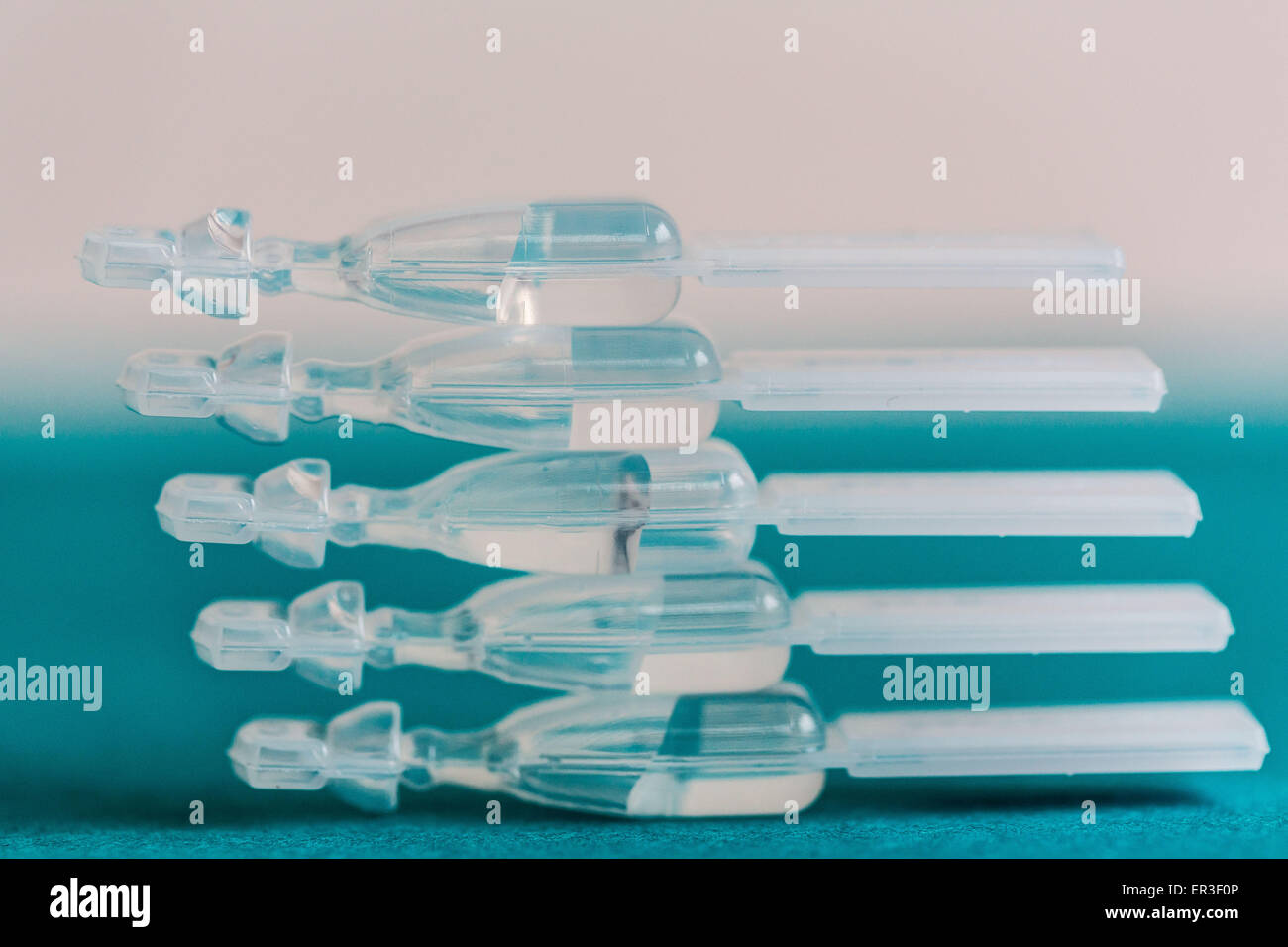 Sterile disposable unit of ophthalmic solution or physiological saline