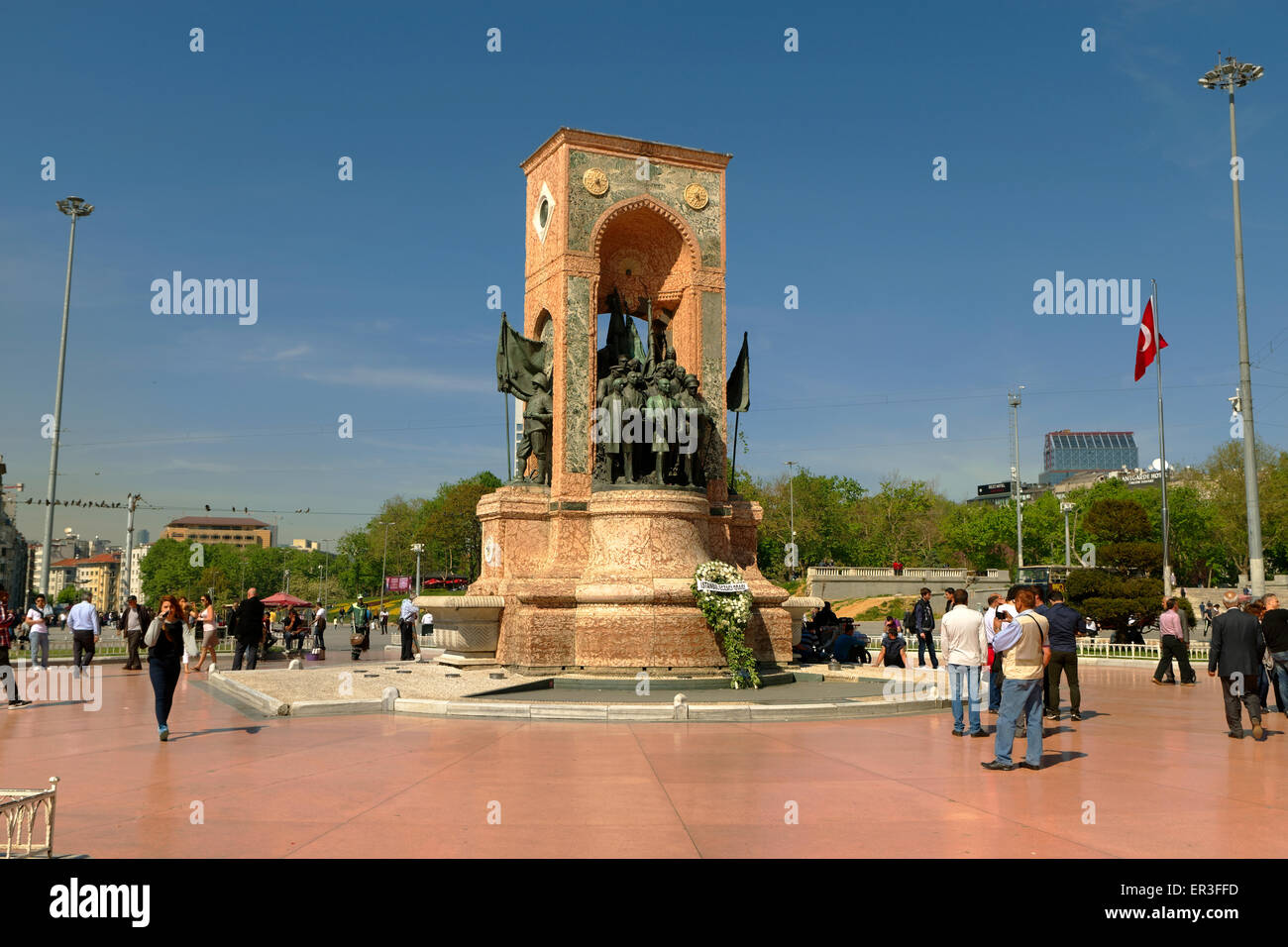 Curious monument in Taksim Square (Istanbul) 7 Curious monument in Taksim Square (Istanbul) 63