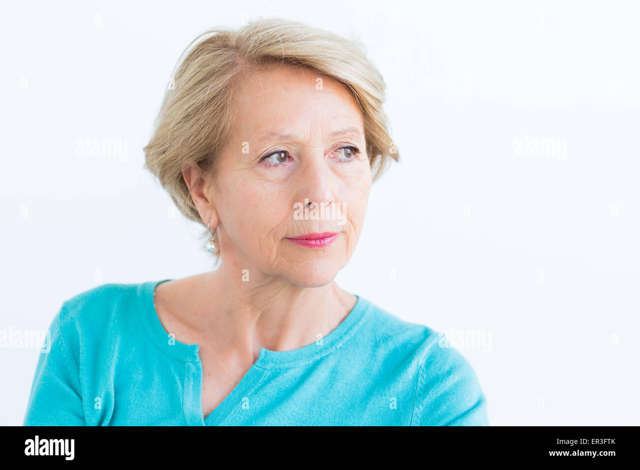 Portrait sad elderly woman hi-res stock photography and images - Alamy