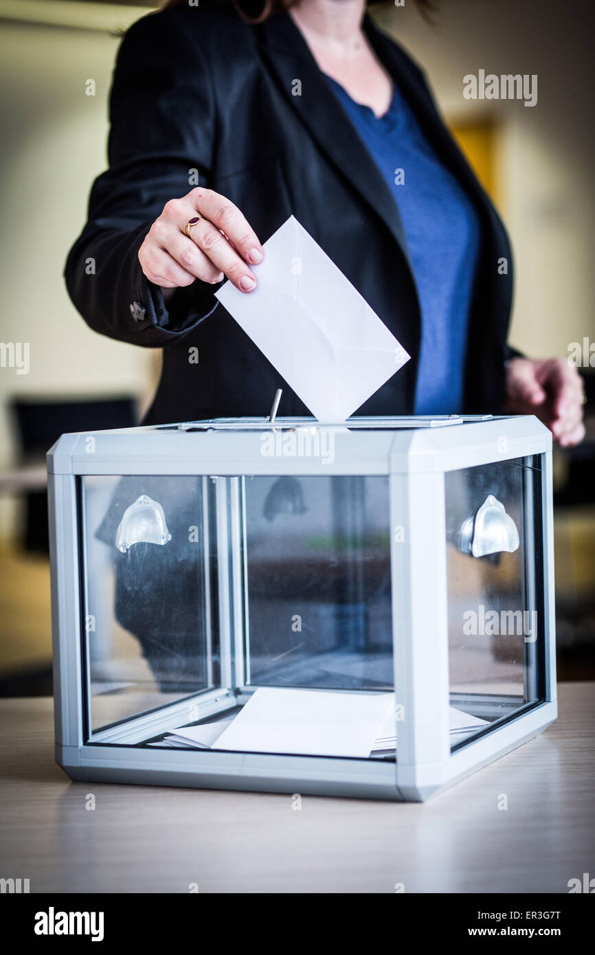 Ballot paper box hires stock photography and images Alamy