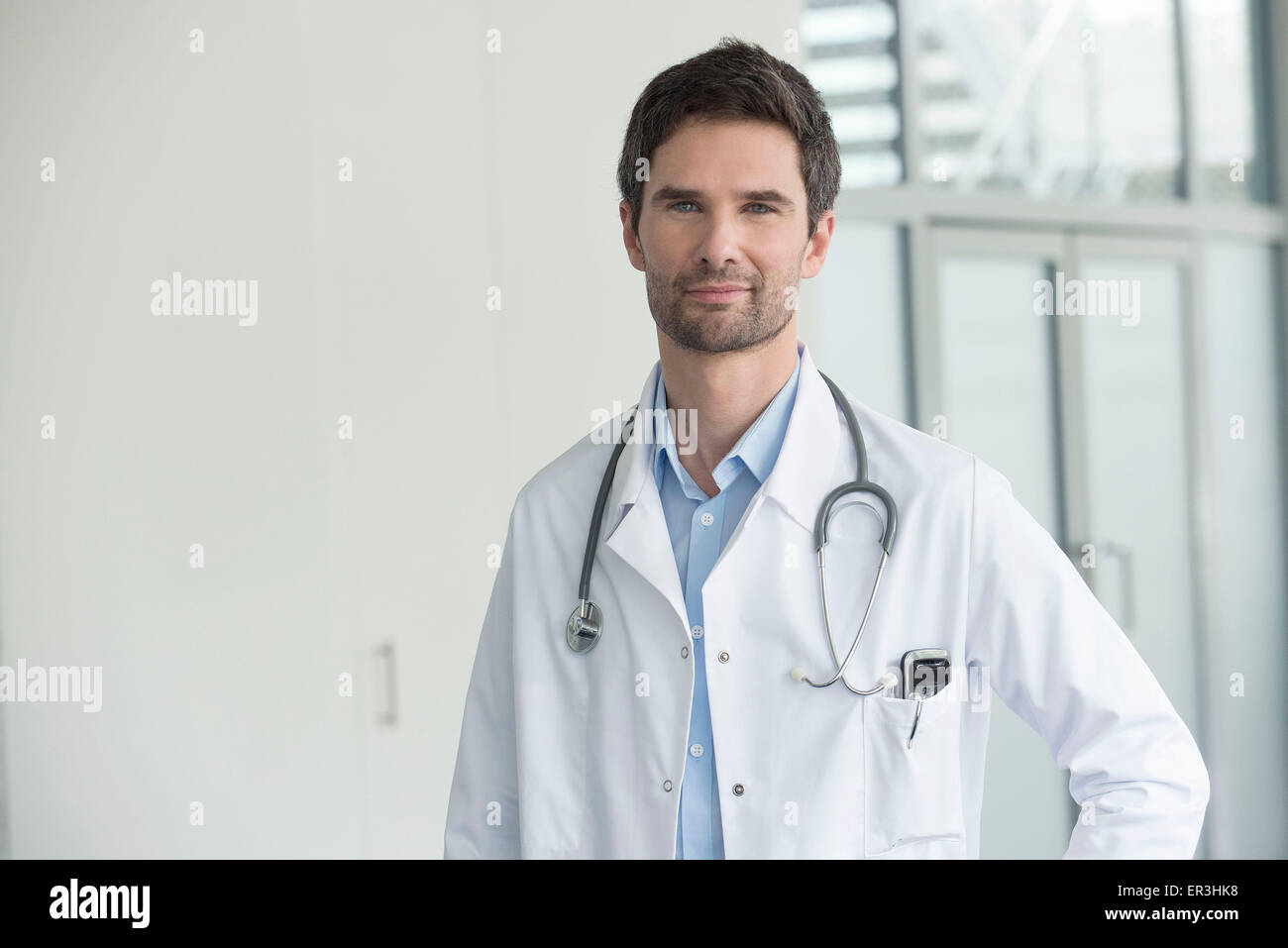 Doctor career hi-res stock photography and images - Alamy