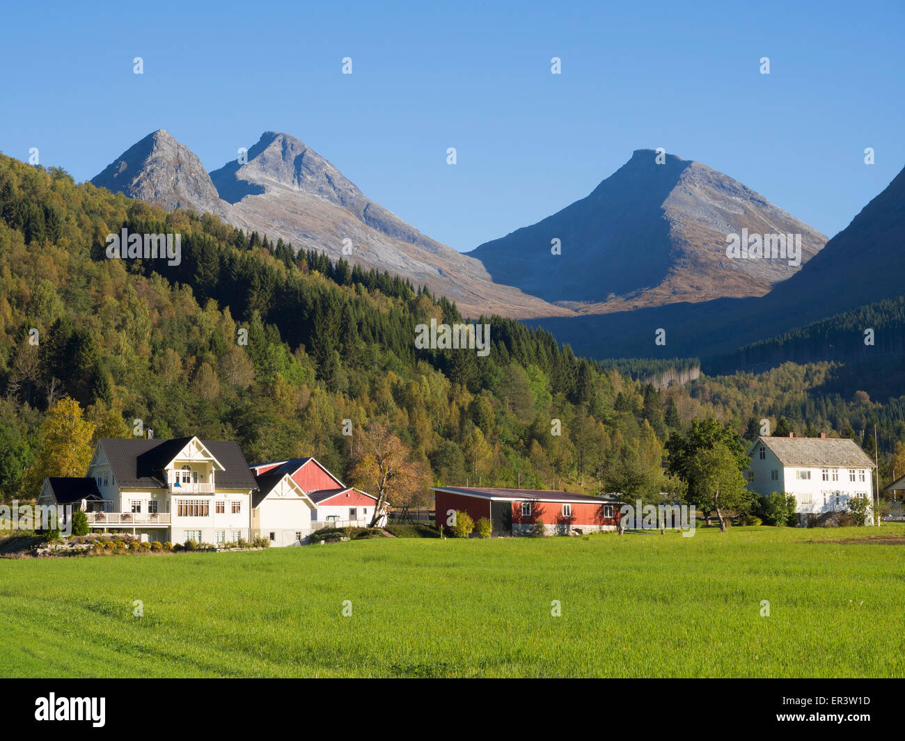 Mountain range, valley Valldal, south of mountain pass Trollstigen, Møre og Romsdal, Norway Stock Photo