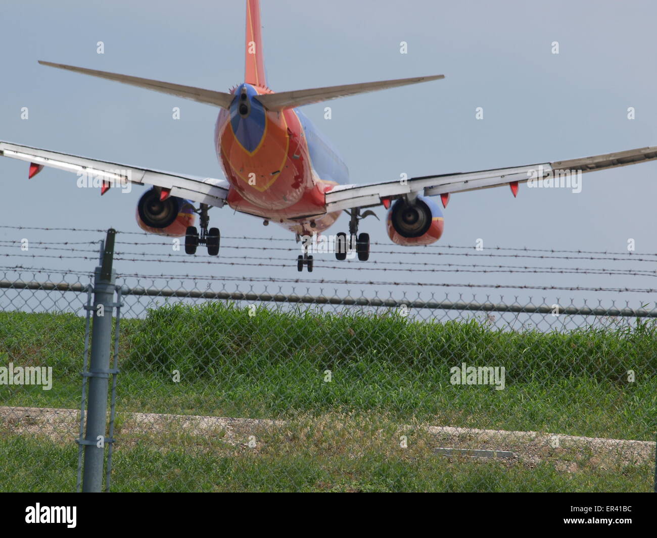 Aircraft Landing Love Field, Dallas Stock Photo Alamy