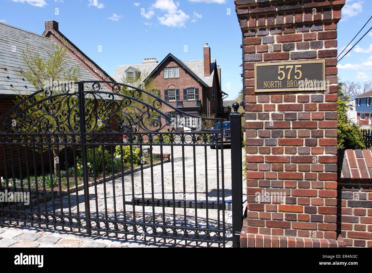 Mansion Yonkers New York Stock Photo Alamy