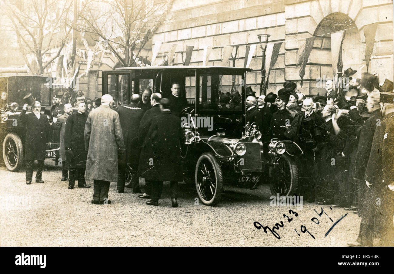 Talbot Vintage Car - Shire Hall &amp; Market Square, Stafford, Staffordshire, England. King Edward VII  1907 Stock Photo