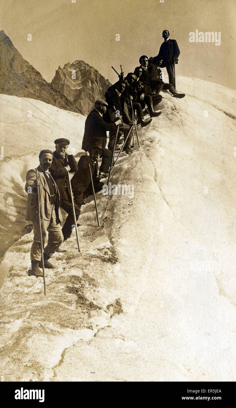 Edwardian mountaineers hires stock photography and images Alamy