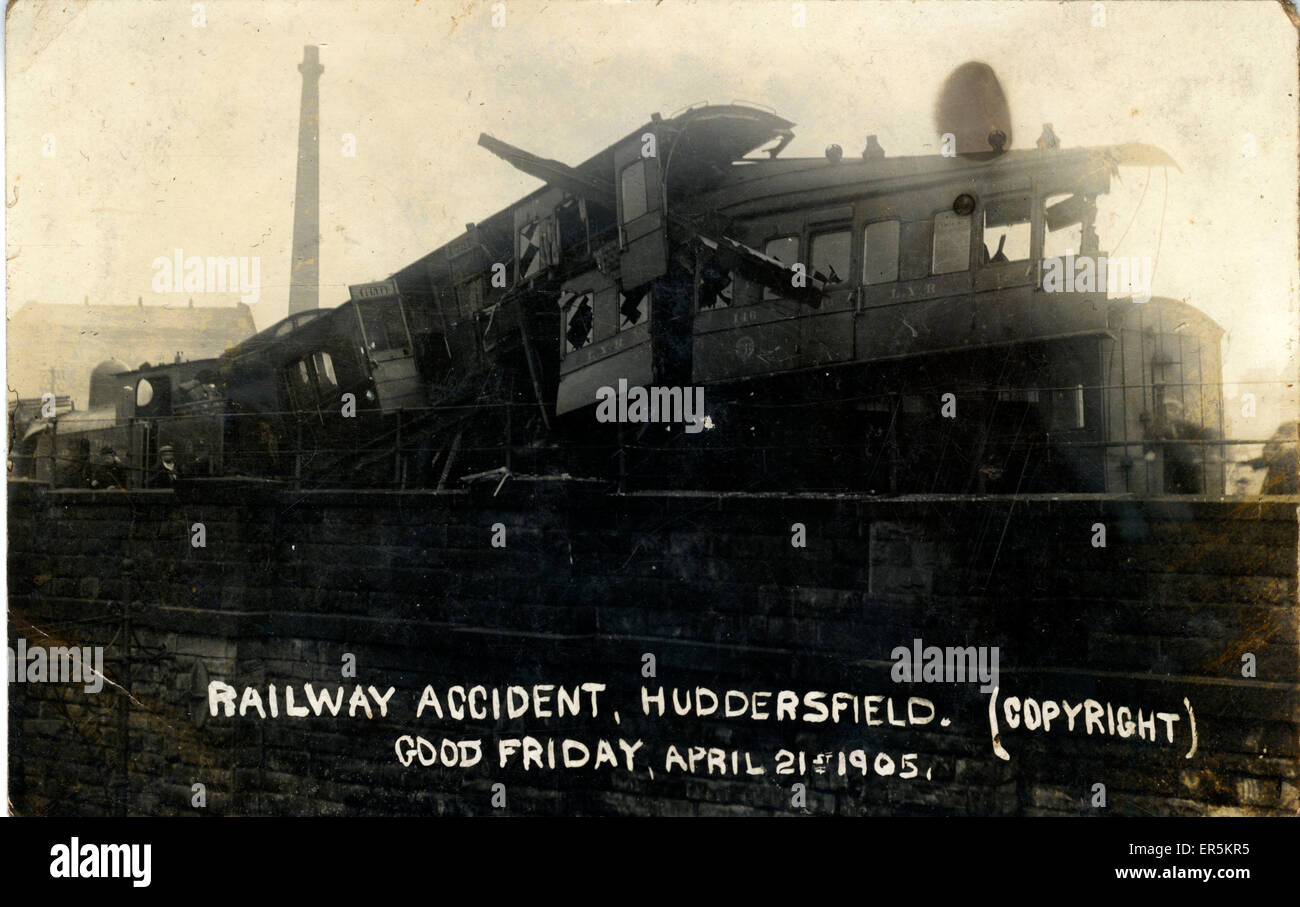 Accident - London &amp; North Western and Lancashire &amp; Yorkshire Joint Railway , Huddersfield, Yorkshire, England.  1905 Stock Photo