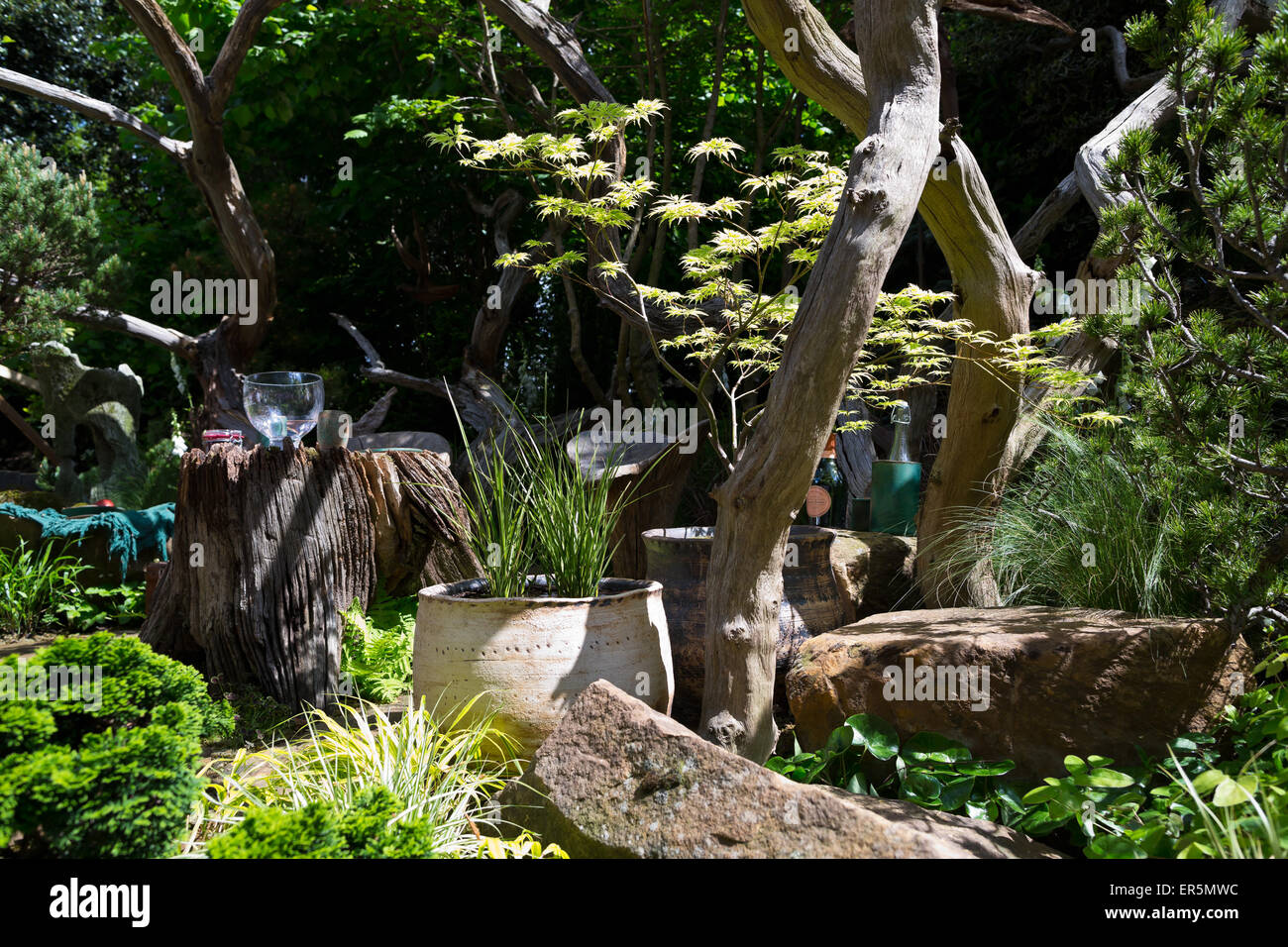 Sculptor's Picnic Garden by Walker's Nurseries, Gold medal and best