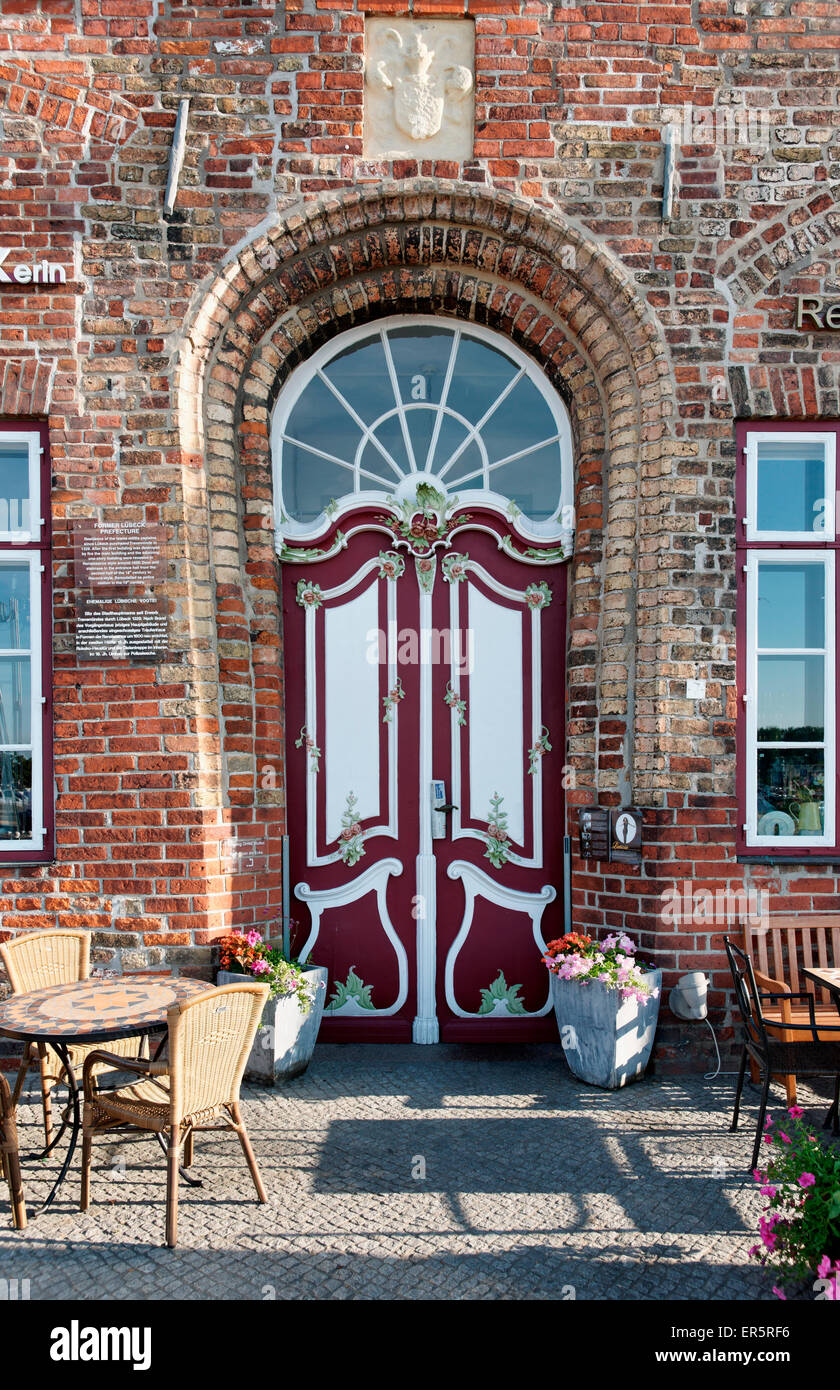 Door of the old bailiwick, from 1551, one of the oldest buildings in Travemuende, Luebeck, Schleswig-Holstein, Germany Stock Photo