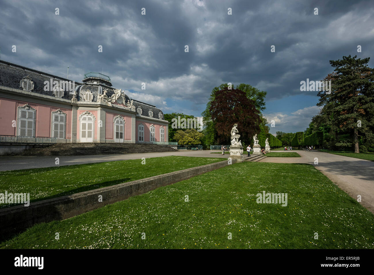 Schloss Benrath Benrath Palace, Duesseldorf, North Rhine-Westphalia, Germany Stock Photo