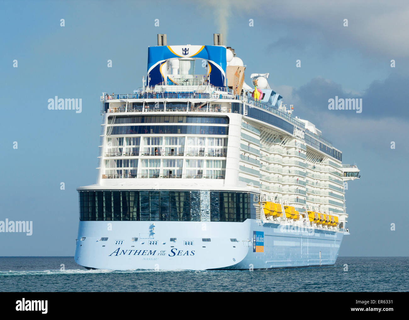 Las Palmas, Gran Canaria, Spain. 27th May, 2015. One of the largest cruise ships in the world, the sixteen decked Anthem of the Seas, departs Las Palmas on Wednesday evening following her maiden cruise to the Canary Islands. Anthem of the Seas was christened in Southampton ahead of her maiden cruise in April 2015. Credit:  ALANDAWSONPHOTOGRAPHY/Alamy Live News Stock Photo