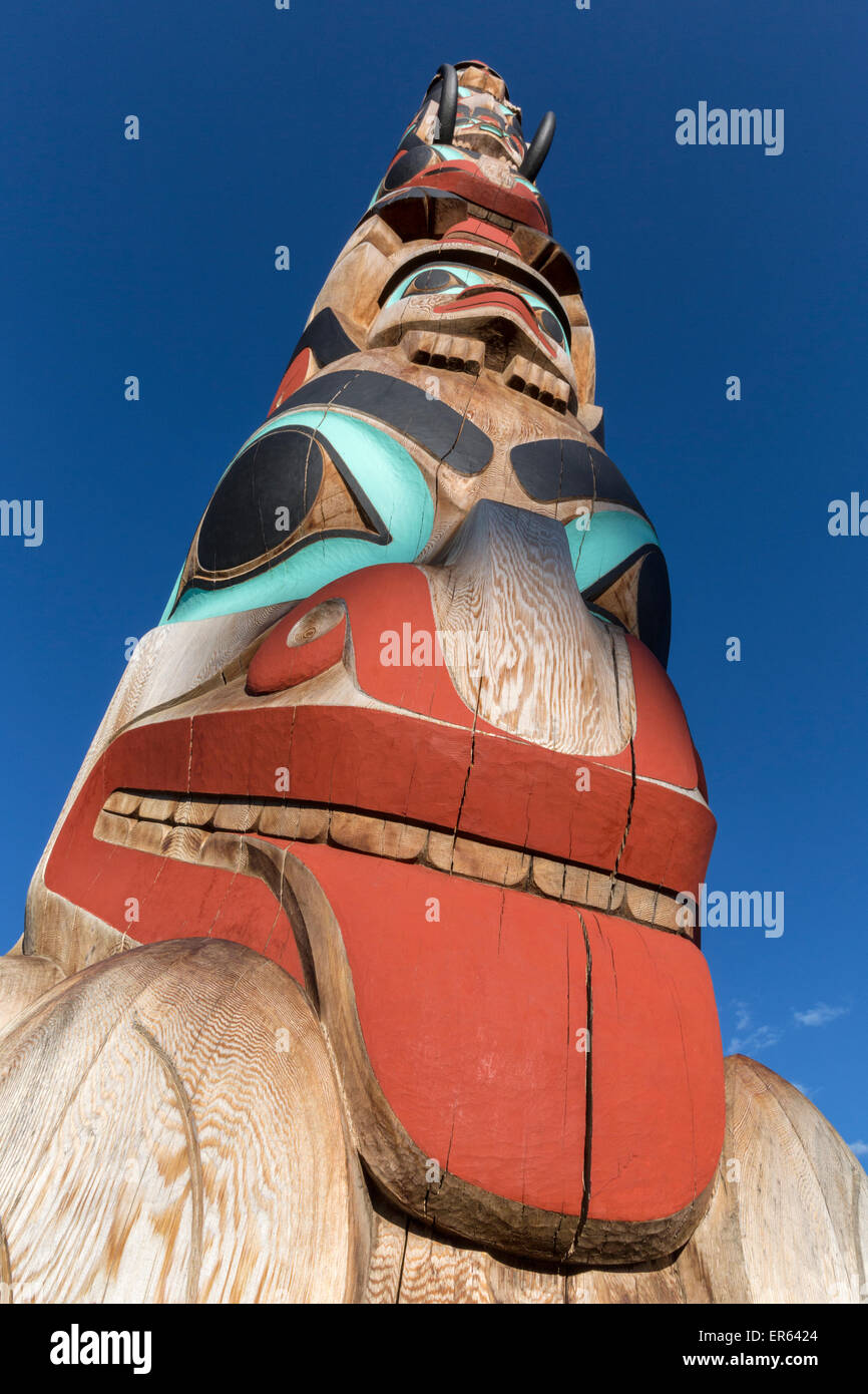 Totem Pole, Jasper town, Jasper National park, BC, Canada Stock Photo