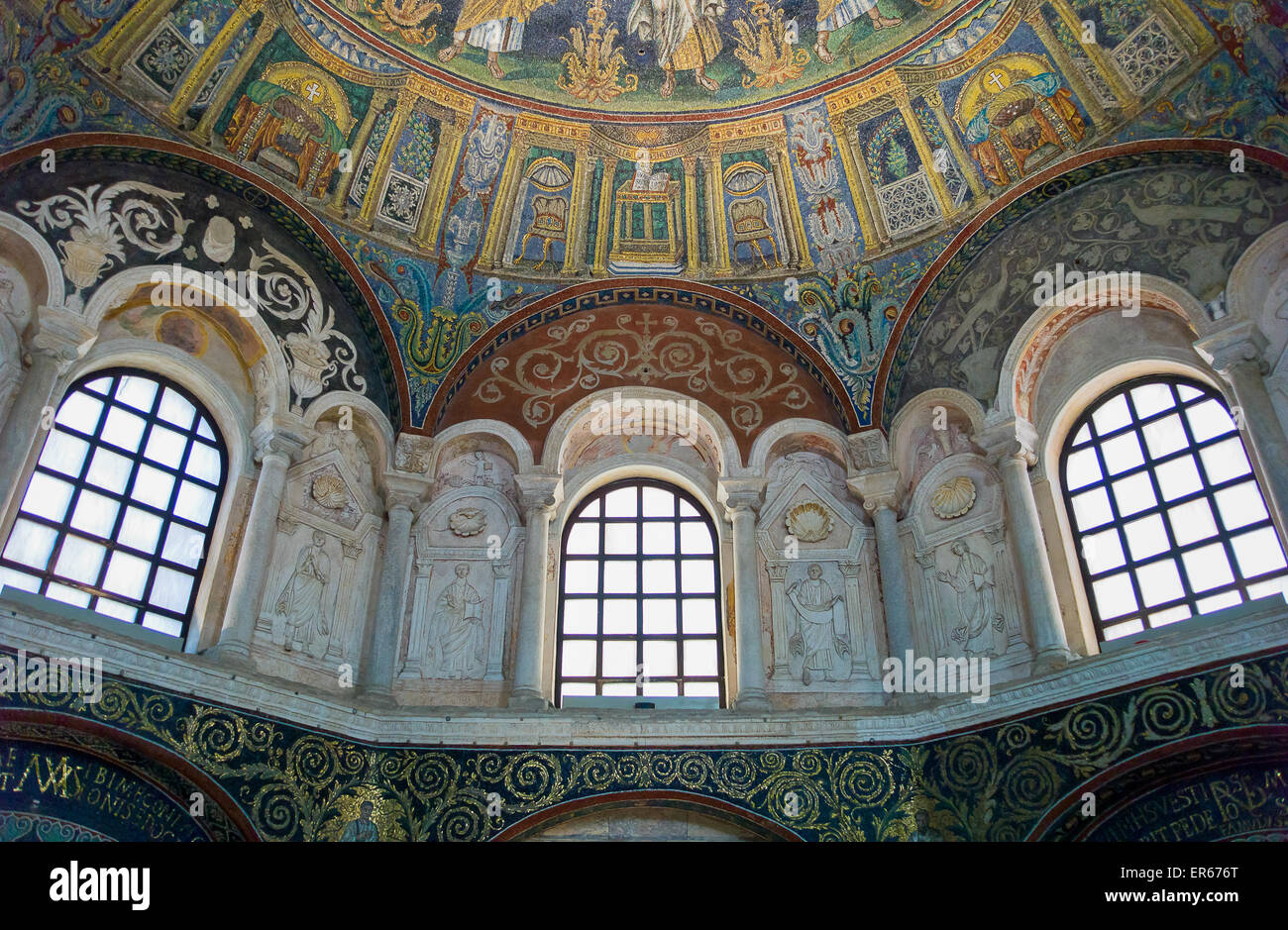 italy-ravenna-the-mosaics-of-the-battistero-degli-ortodossi-or