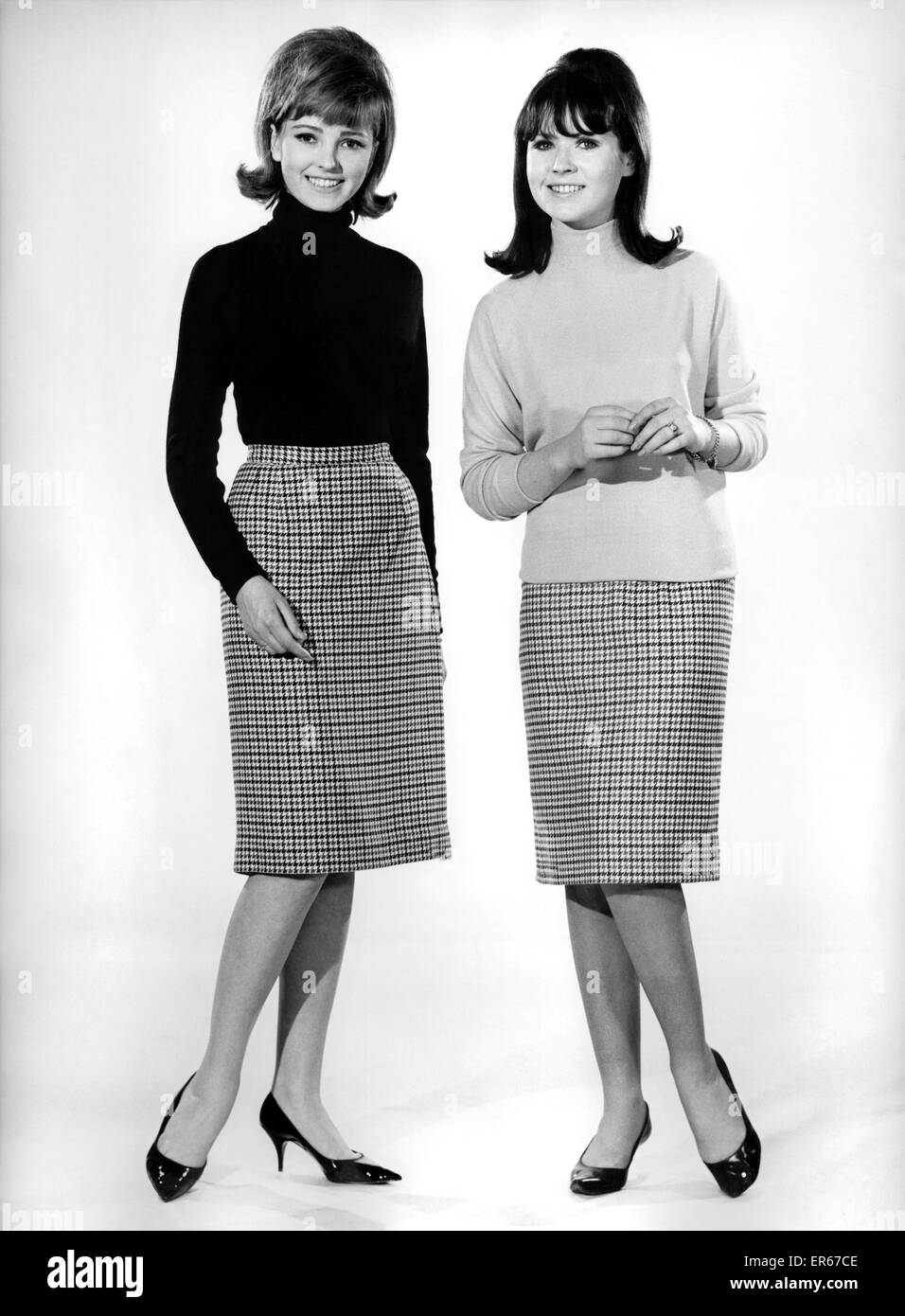 Reveille Fashions: Vivienne Cornwall and Rosemary Bell. February 1965 P006619 Stock Photo