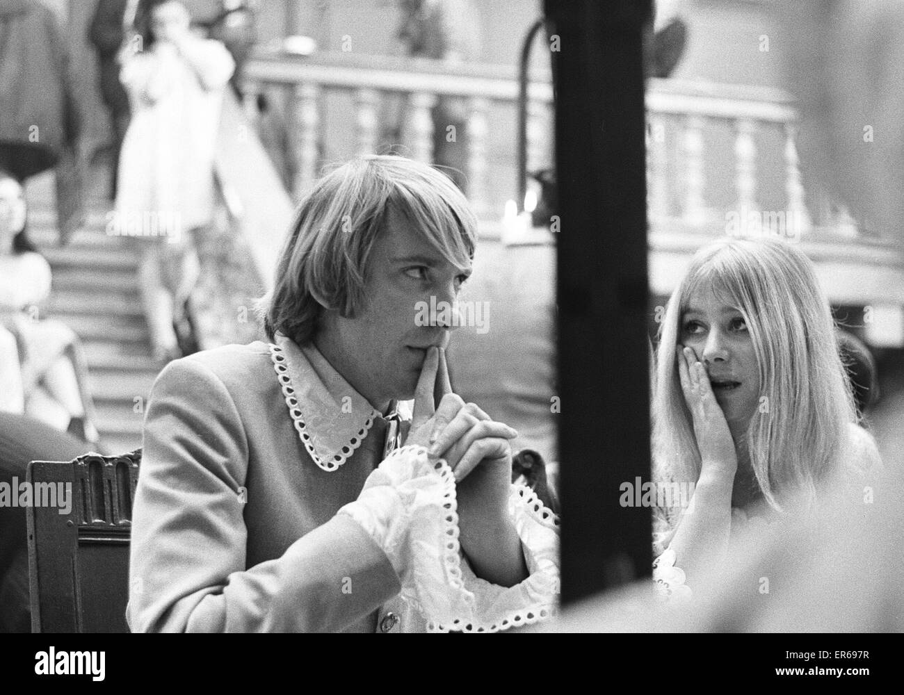 Helen Mirren as Hermia seen here with a thoughtful David Warner as Lysander on location at the Compton Verney Estate for the filming of the Royal Shakeseare Companys first colour film of 'A Midsummer Night's Dream'. 1st November 1967 Stock Photo